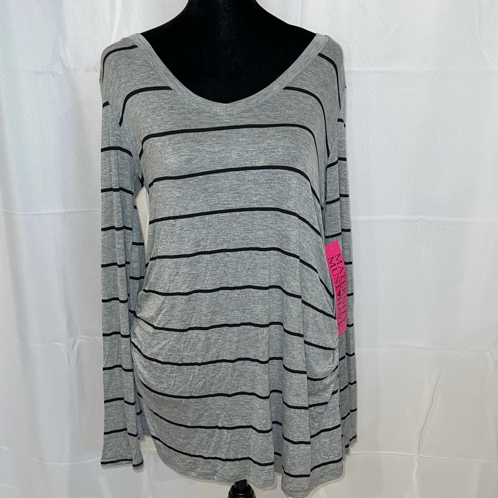 NWT Jupiter Ln maternity top size L